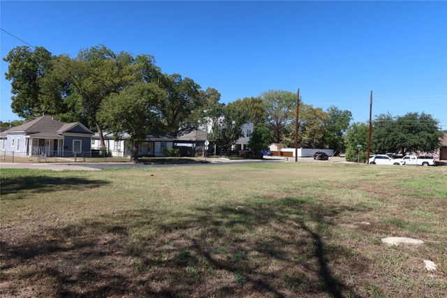5302 Alton Avenue, Dallas, TX 75214