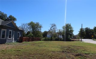 5302 Alton Avenue, Dallas, TX 75214