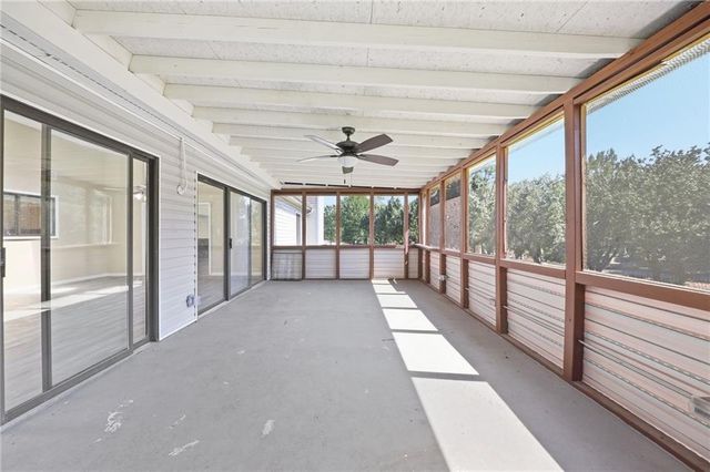 5006 Stoney Point Circle, Stone Mountain, GA 30088