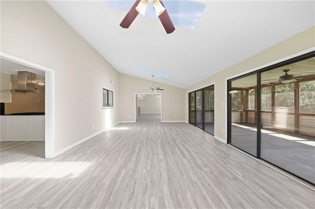 5006 Stoney Point Circle, Stone Mountain, GA 30088