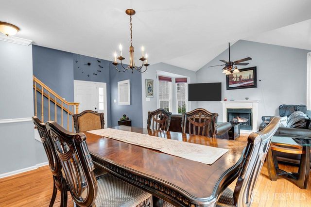 48 Plantation Road, Whitehouse Station, NJ 08889
