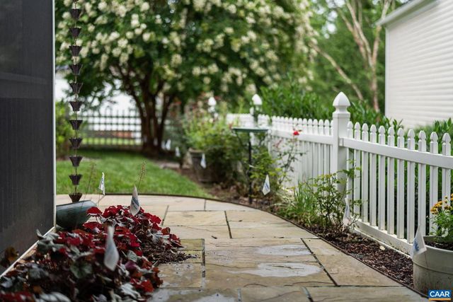 411 HERITAGE CT, Charlottesville, VA 22903