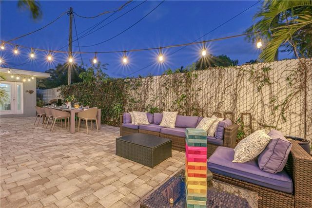 1517 NE 17th Terrace, Fort Lauderdale, FL 33304