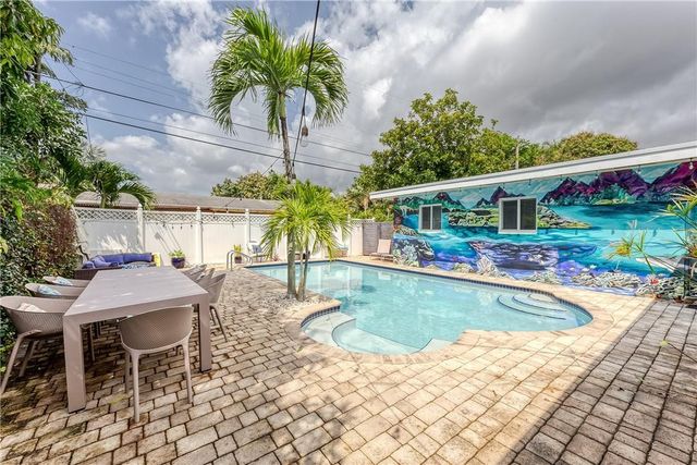 1517 NE 17th Terrace, Fort Lauderdale, FL 33304