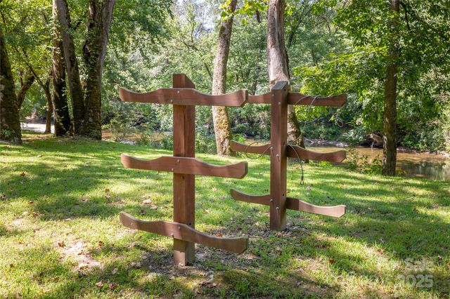 2071 Thoroughbred Way G19, Lenoir, NC 28645