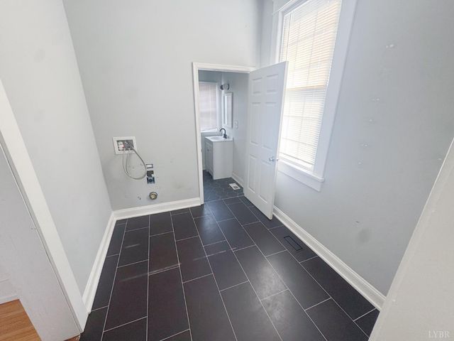 301 Yeardley Avenue, Lynchburg, VA 24501