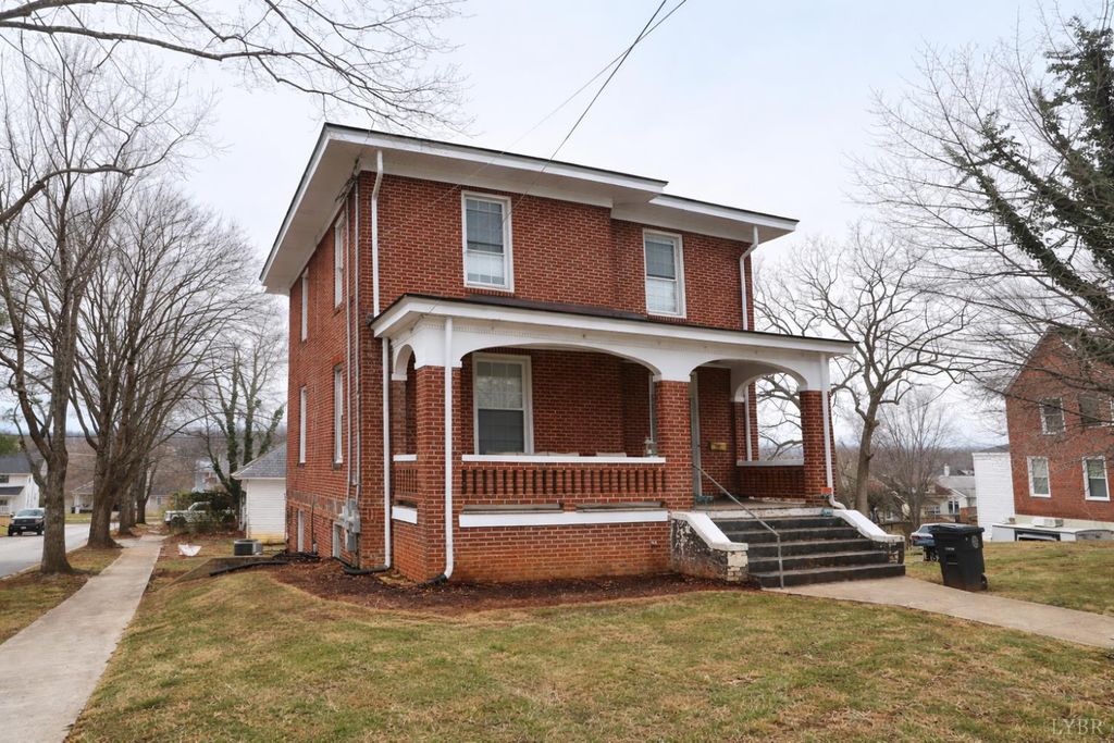 301 Yeardley Avenue, Lynchburg, VA 24501
