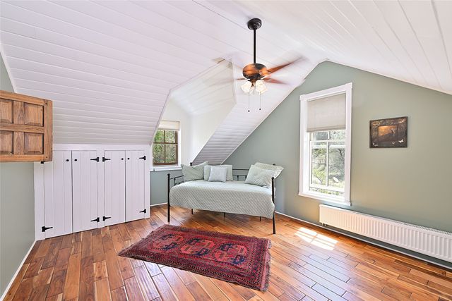 7 Camino De Pastores A and B, Santa Fe, NM 87506