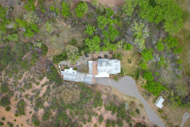 7 Camino De Pastores A and B, Santa Fe, NM 87506