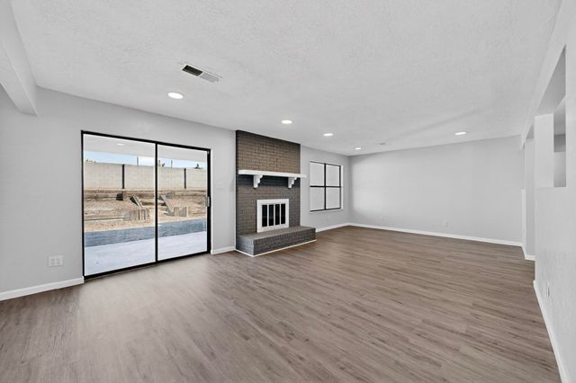 7604 Callow Street NE, Albuquerque, NM 87109