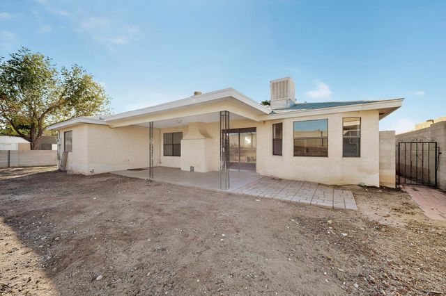 7604 Callow Street NE, Albuquerque, NM 87109