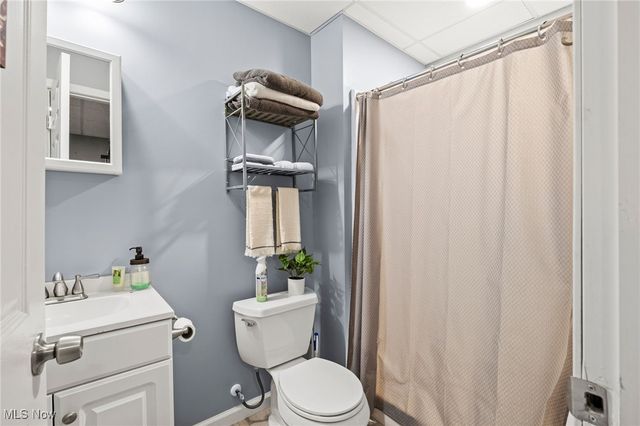 13014 Duquette Avenue NE, Hartville, OH 44632