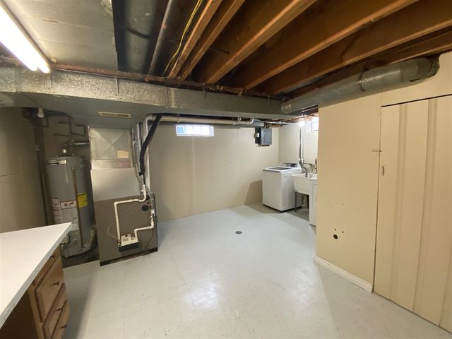 1761 Grange Road, Trenton, MI 48183