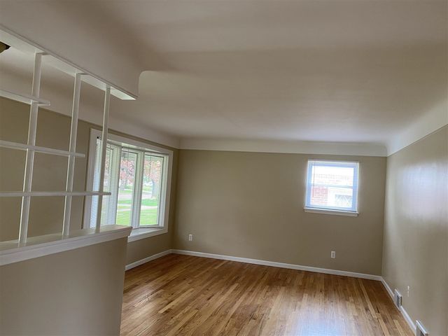 1761 Grange Road, Trenton, MI 48183