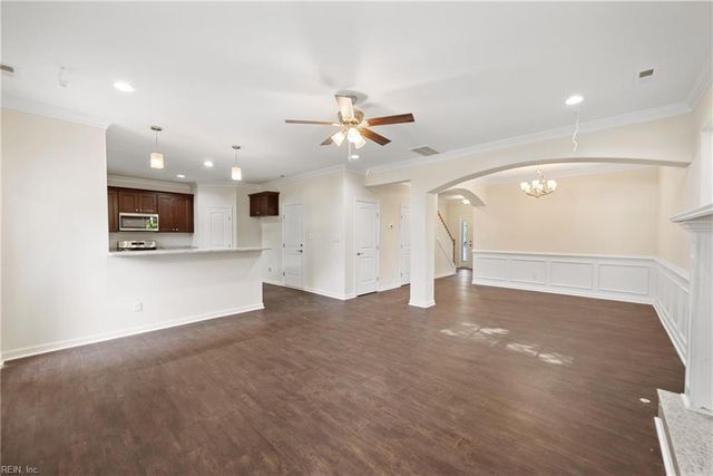 17319 Warwick BLVD, Newport News, VA 23603