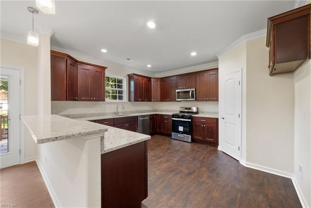 17319 Warwick BLVD, Newport News, VA 23603