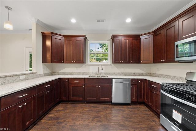 17319 Warwick BLVD, Newport News, VA 23603