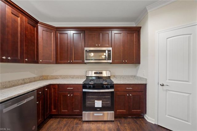 17319 Warwick BLVD, Newport News, VA 23603