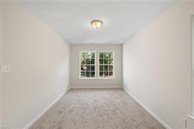 17319 Warwick BLVD, Newport News, VA 23603