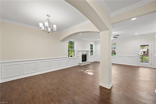 17319 Warwick BLVD, Newport News, VA 23603