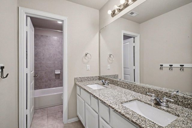 10602 Wagner Street, Rosharon, TX 77583