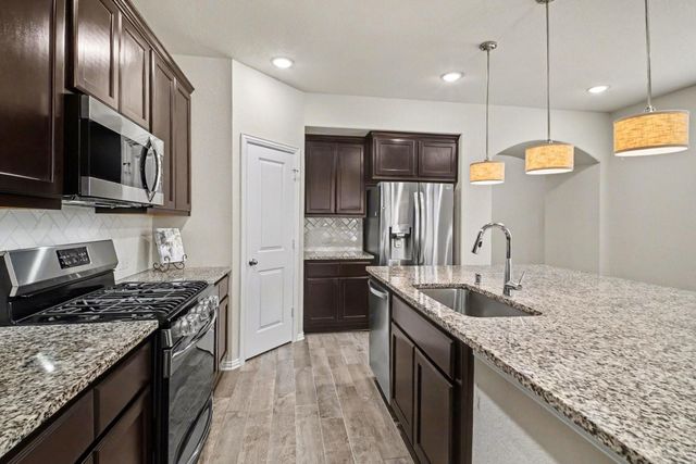 10602 Wagner Street, Rosharon, TX 77583