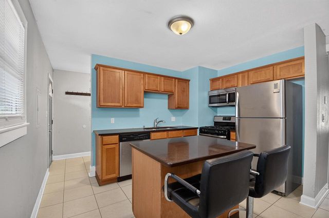 12515 41st AVENUE, Pleasant Prairie, WI 53158