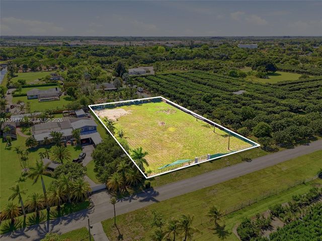 23600 SW 122 Avenue, Miami, FL 33032