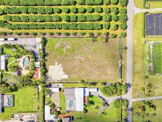 23600 SW 122 Avenue, Miami, FL 33032