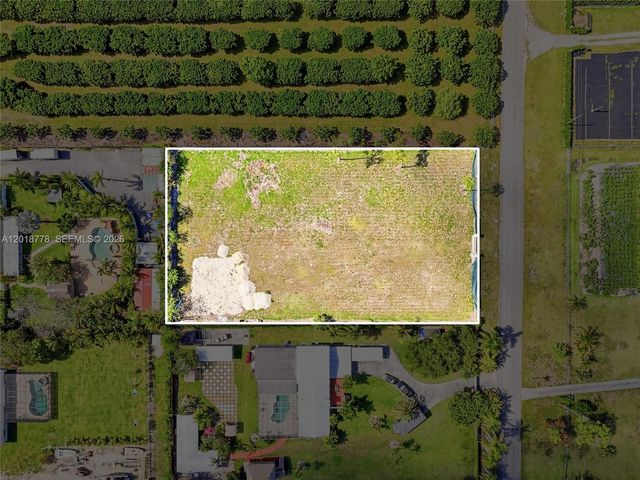 23600 SW 122 Avenue, Miami, FL 33032