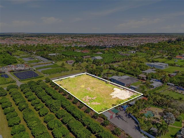 23600 SW 122 Avenue, Miami, FL 33032