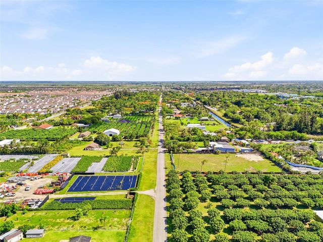 23600 SW 122 Avenue, Miami, FL 33032