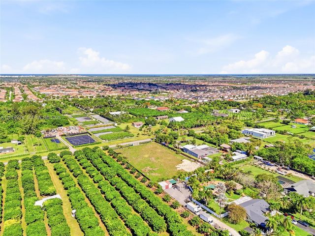23600 SW 122 Avenue, Miami, FL 33032