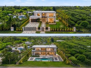 23600 SW 122 Avenue, Miami, FL 33032