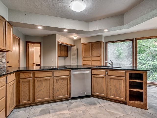 1709 Chaparral Lane, Edmond, OK 73013