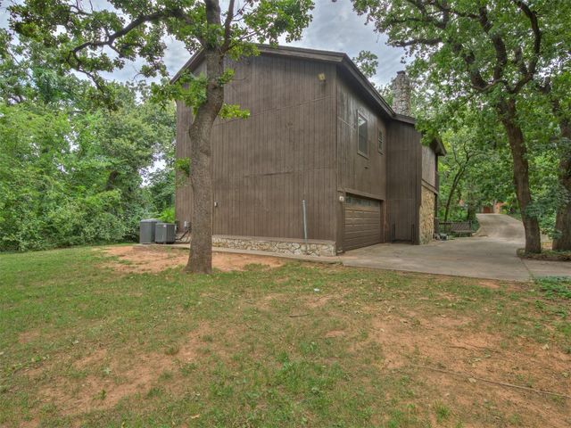 1709 Chaparral Lane, Edmond, OK 73013