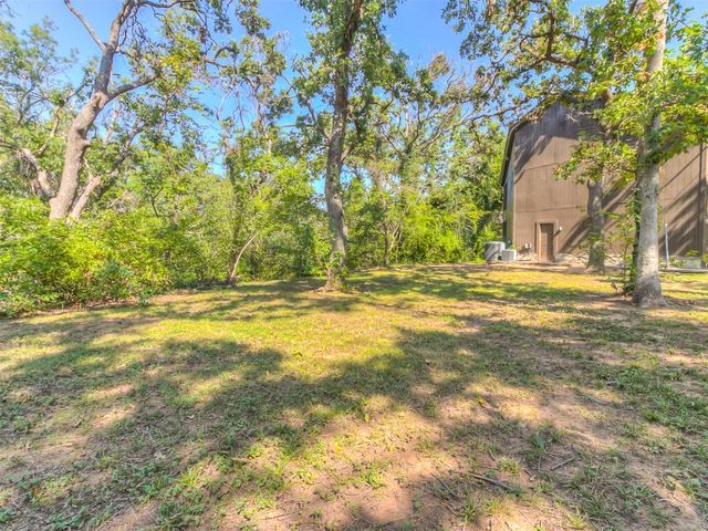 1709 Chaparral Lane, Edmond, OK 73013