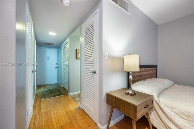 1200 W Ave 524 524, Miami Beach, FL 33139