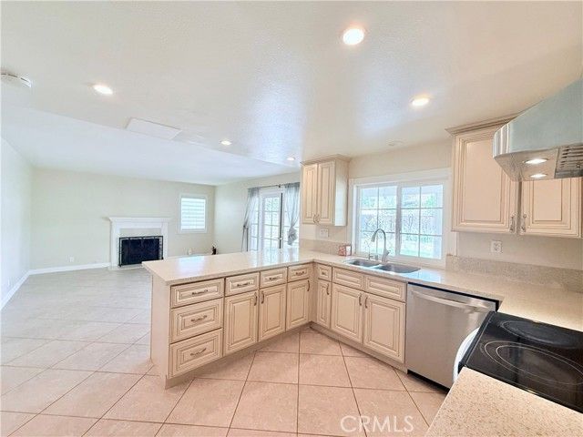 7 Calhoun, Irvine, CA 92620