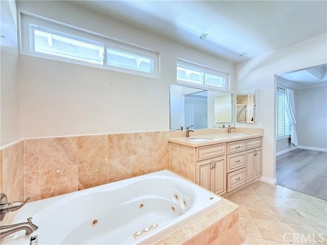 7 Calhoun, Irvine, CA 92620