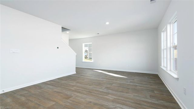 1532 Hamilton Hills Drive, Greensboro, NC 27406