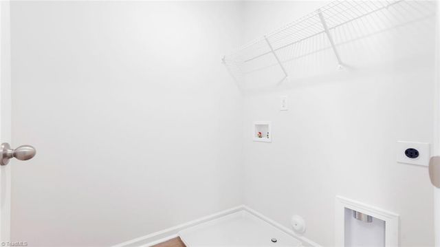 1532 Hamilton Hills Drive, Greensboro, NC 27406