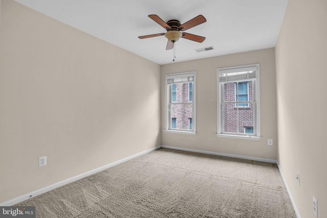 2619 S KENMORE CT, Arlington, VA 22206