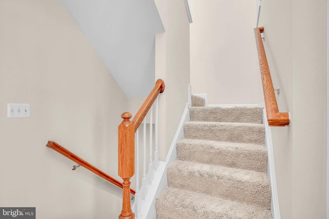 2619 S KENMORE CT, Arlington, VA 22206