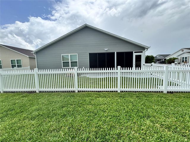 1715 SCHAU STREET, The Villages, FL 32163