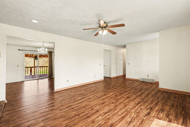 12211 Don Street, Walton, KY 41094