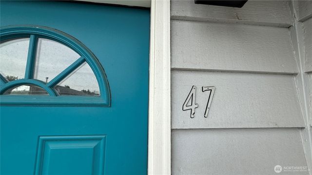 47 SE 10th Street, College Place, WA 99324