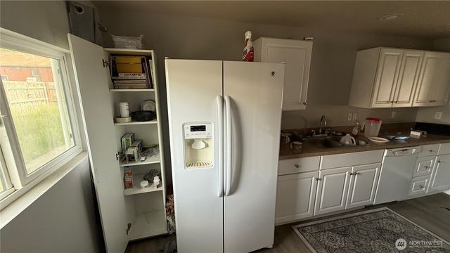 47 SE 10th Street, College Place, WA 99324