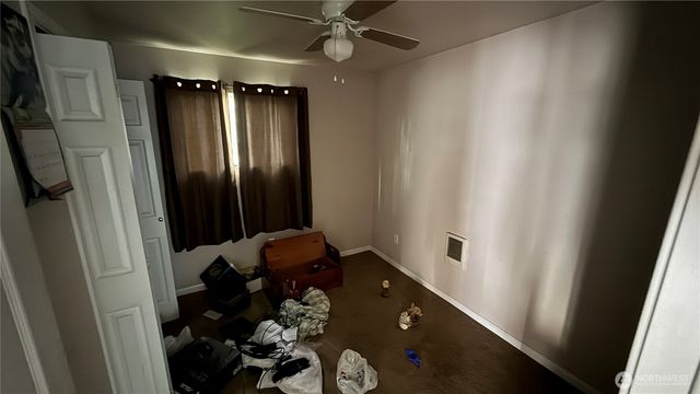 47 SE 10th Street, College Place, WA 99324