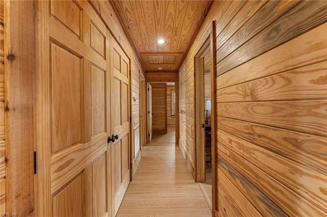 594 Ferry Landing DR, Boydton, VA 23917